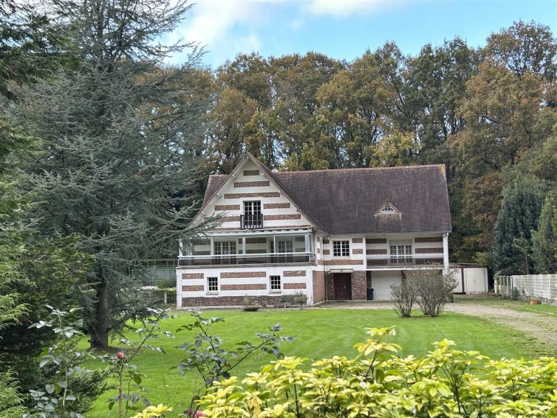 Maison de CARACTÈRE édifiée sur VASTE parcelle proche LE HAVRE (76600)